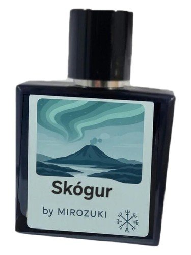 Skógur